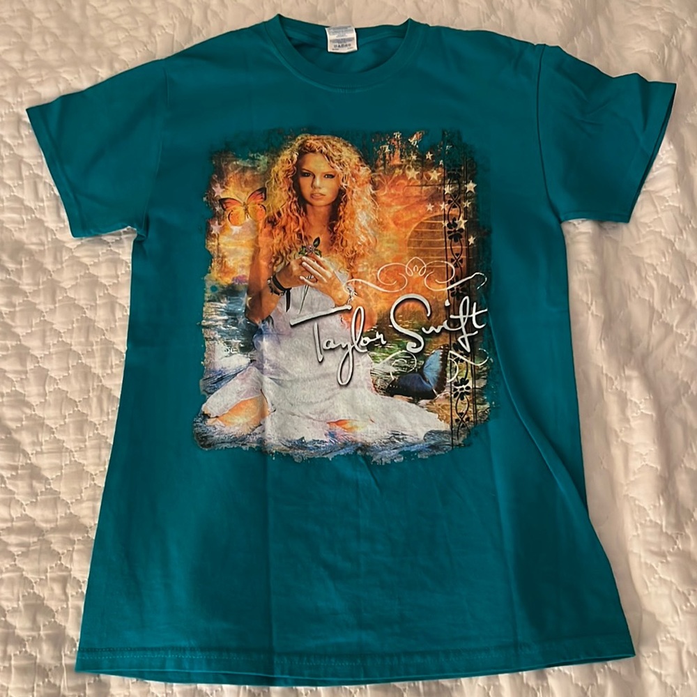 STILL AVAILABLE - Taylor Swift Debut Album tee